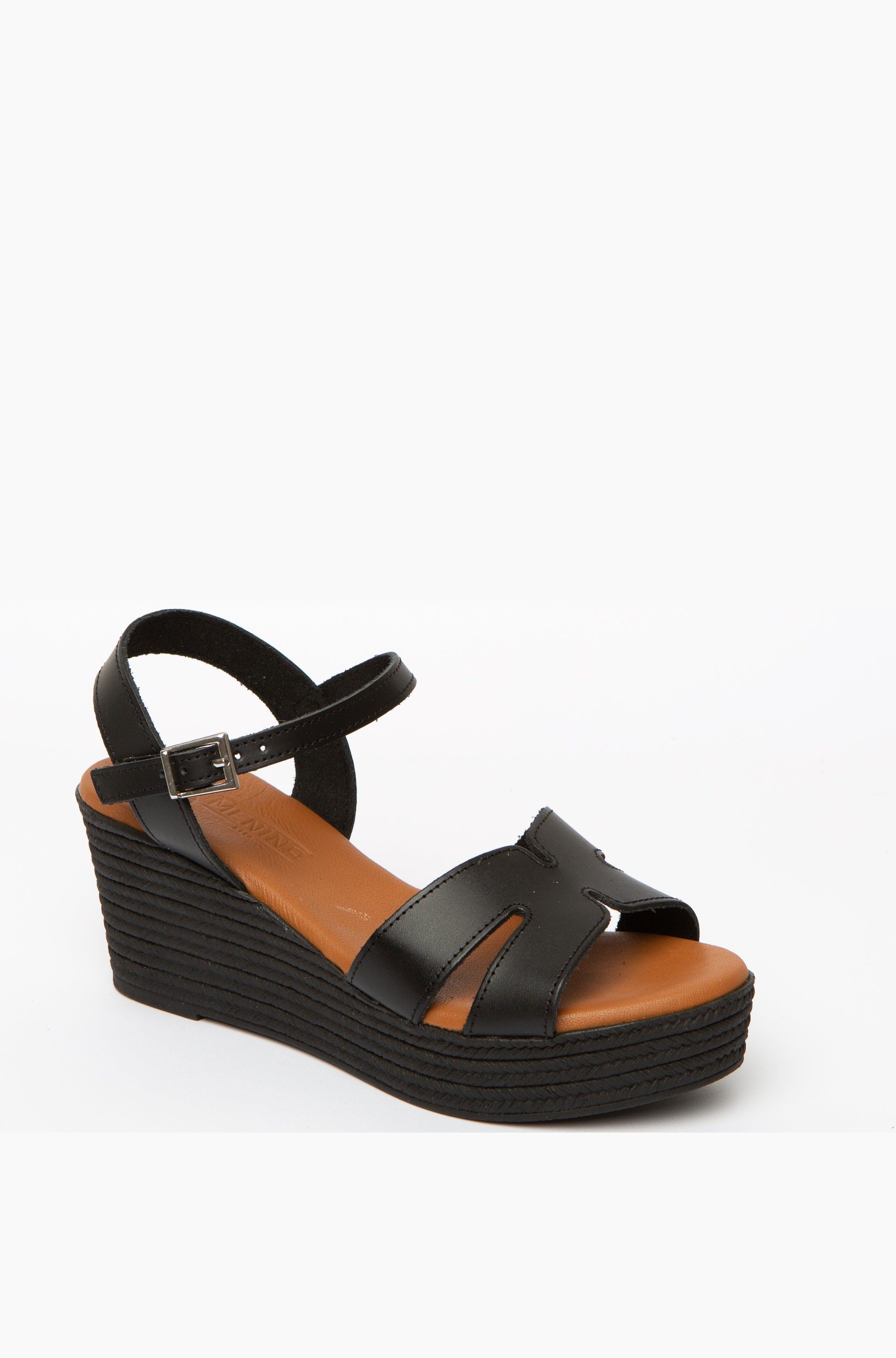 Menina Step Sara Heeled Sandal, Alternate, color, Black