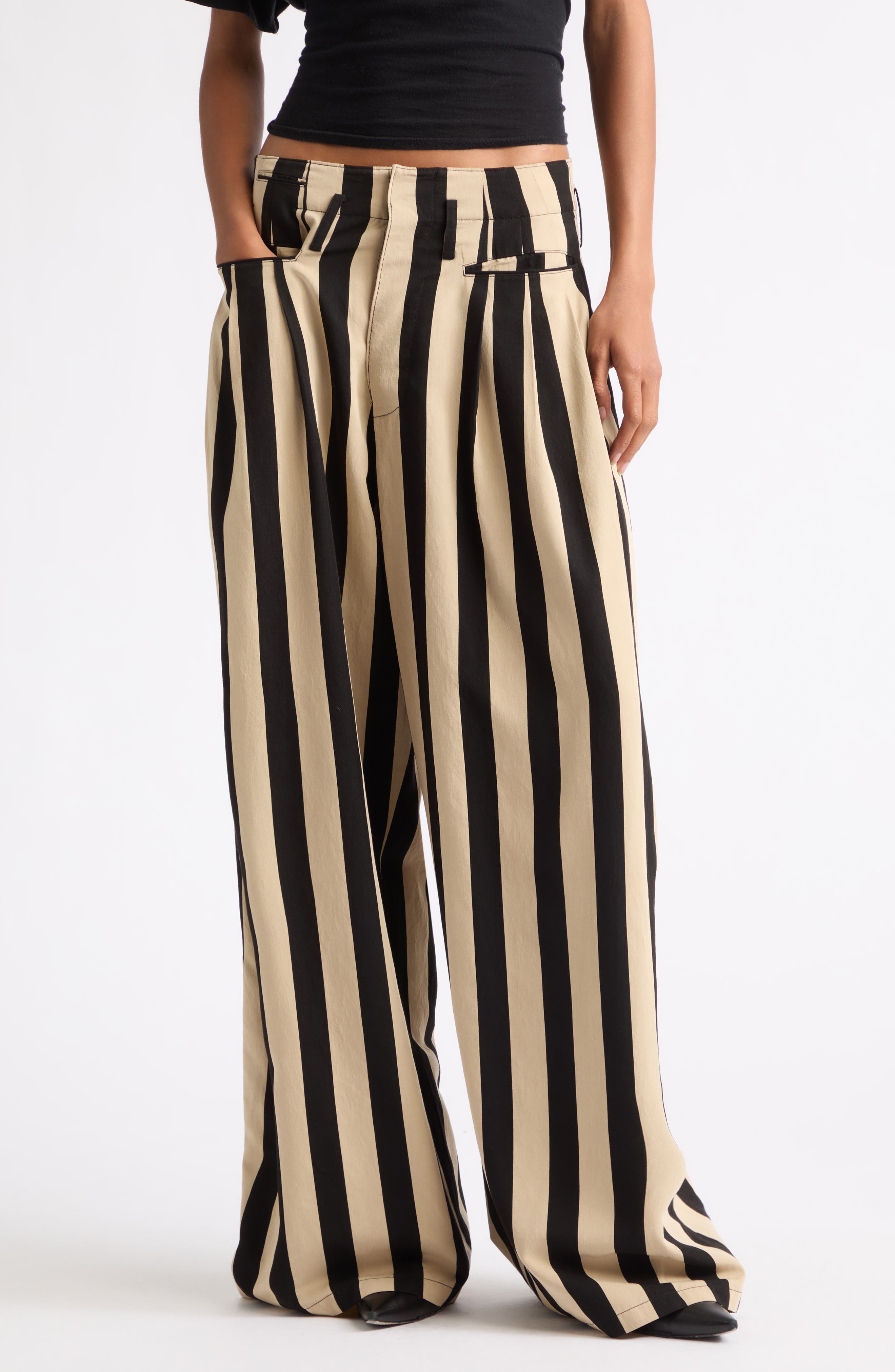selected BLACK AND CREAM WIDE STRIPE