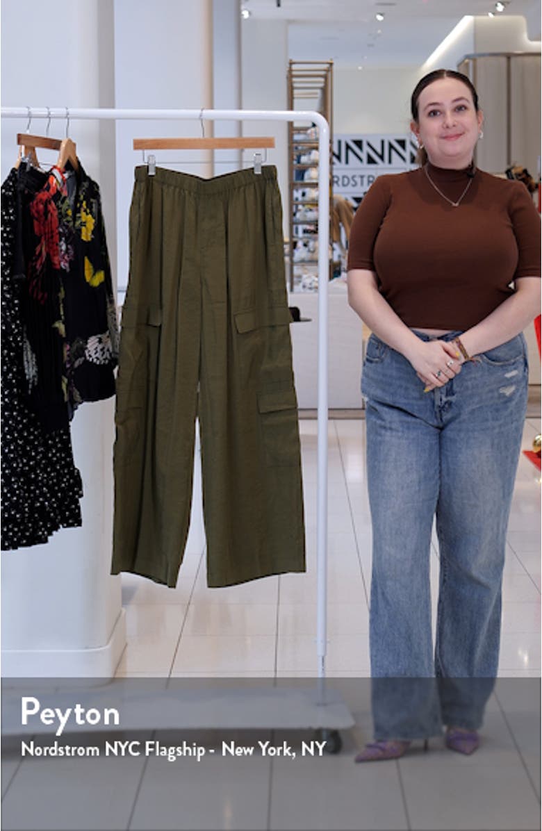 Pull-On Wide Leg Cargo Pants, sales video thumbnail