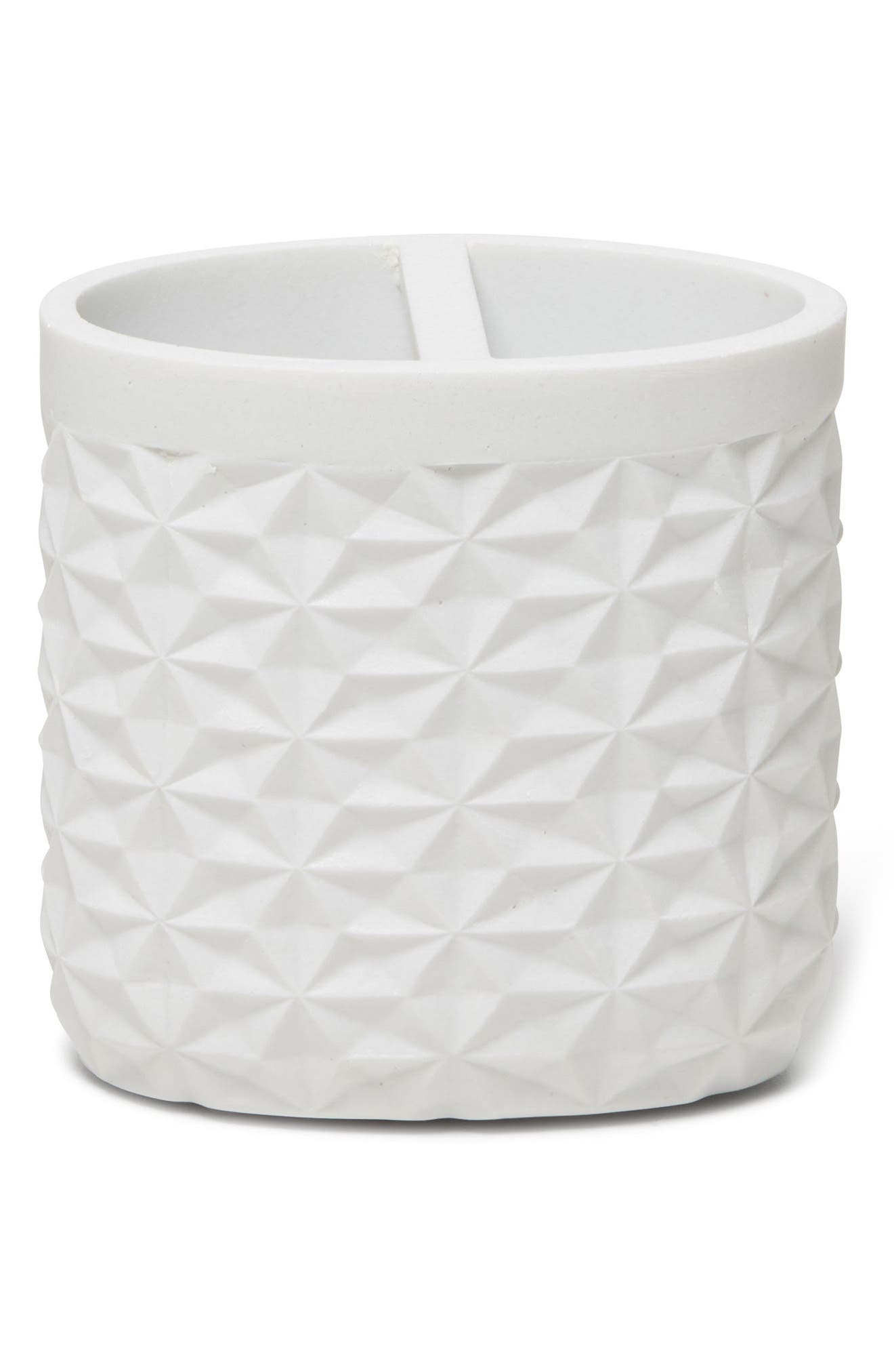 ROSELLI TRADING COMPANY Quilted Toothbrush Holder