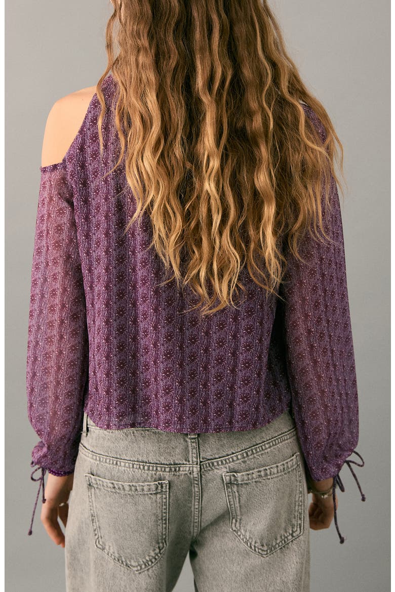 Print Cutout Top, Alternate, color, PALE PINK