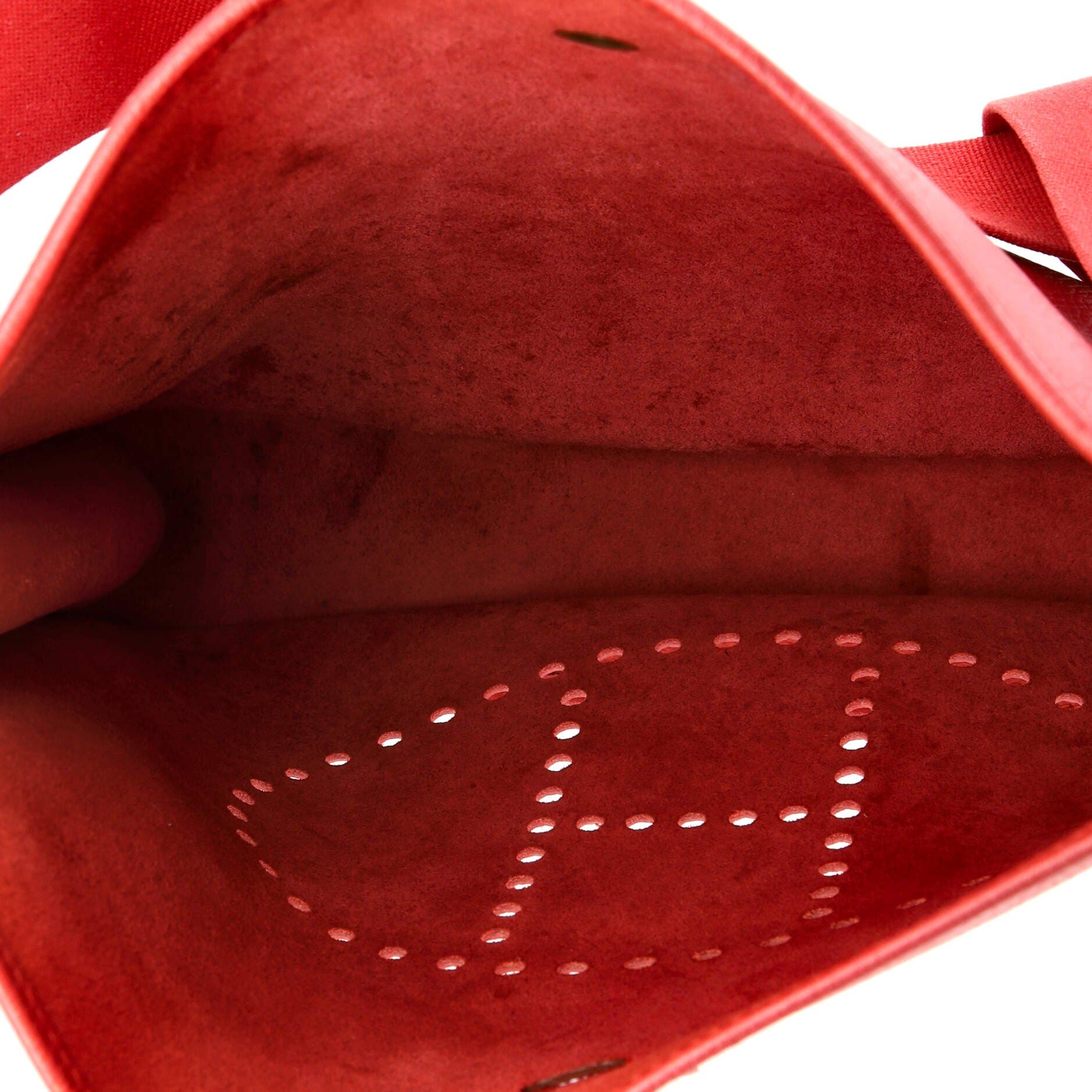 Pre-Owned Hermes Evelyne Bag Gen I Clemence GM, Alternate, color, Rouge Vif