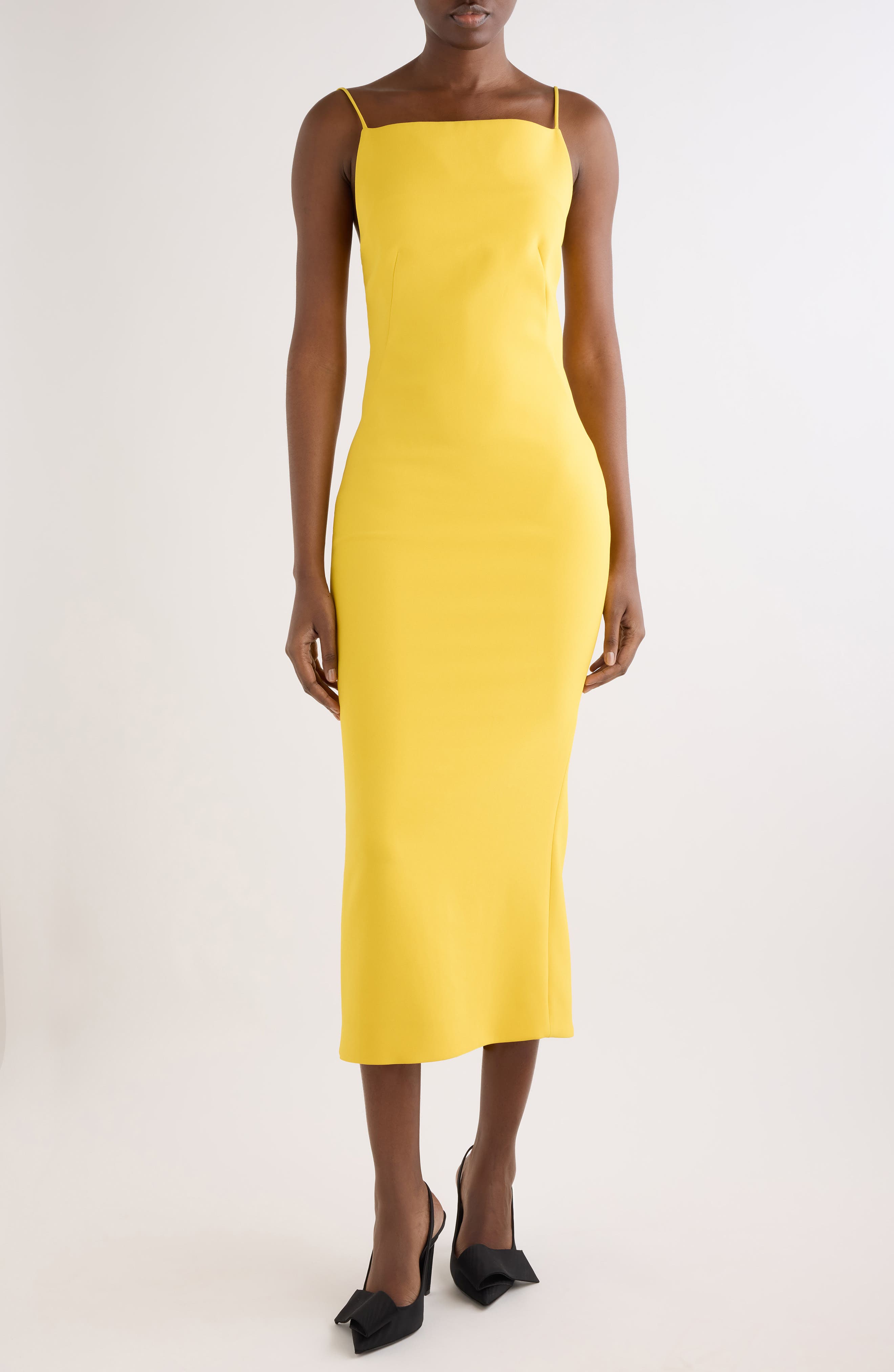 GOLDEN YELLOW