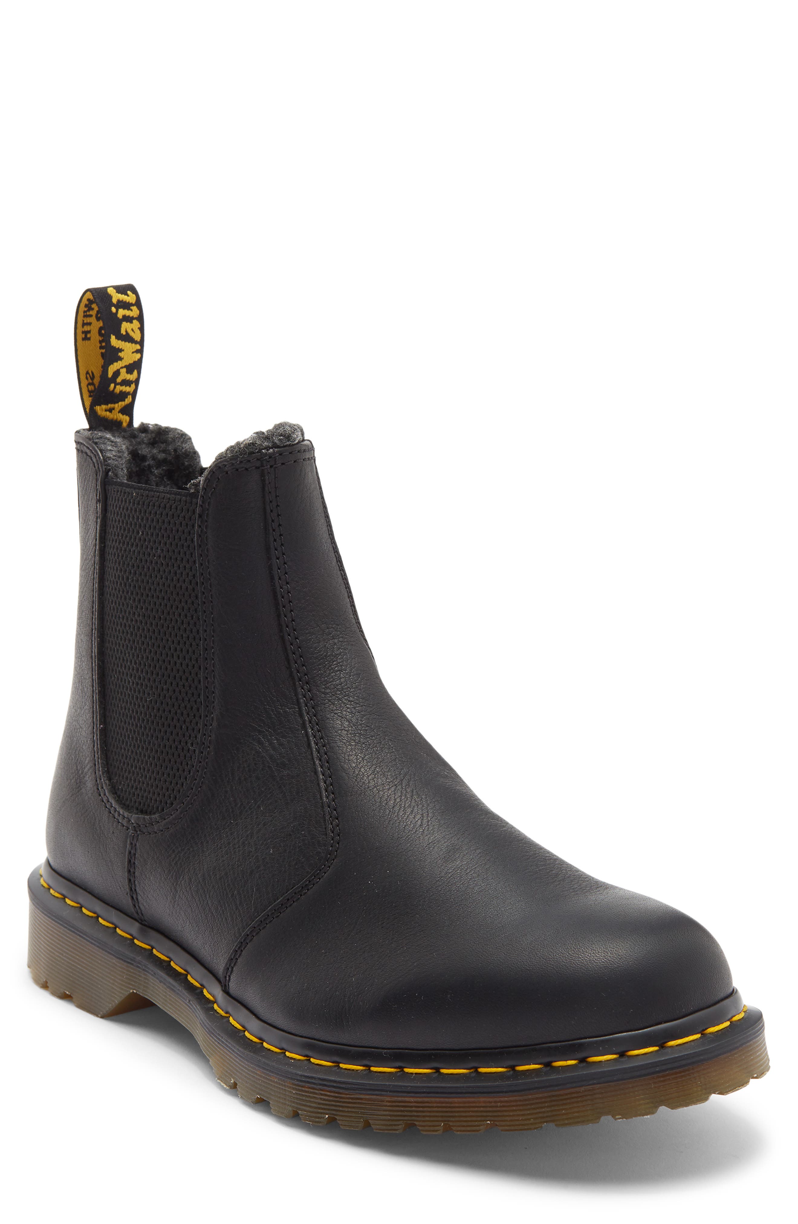 Dr. Martens 2976 Chelsea Boot