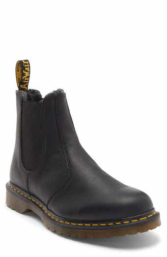Dr. Martens 2976 Chelsea Boot
