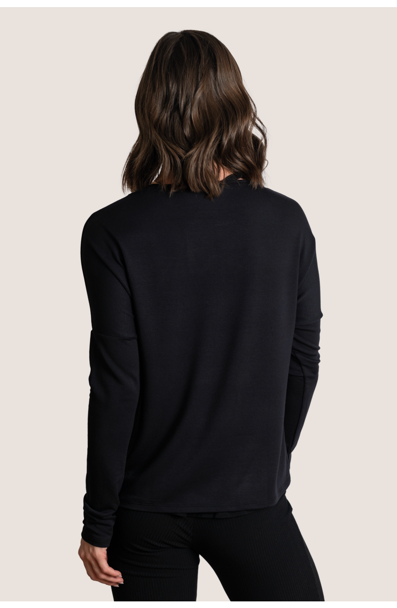 JJwinks Essential Pullover - Lightweight Layer, Alternate, color, Black