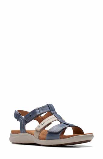 Clarks® Kitly Step Sandal