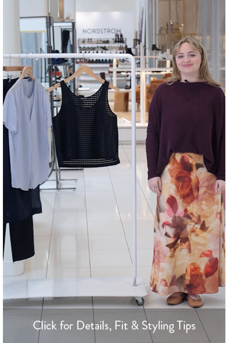 Vichy 3D Jacquard Crop Top video