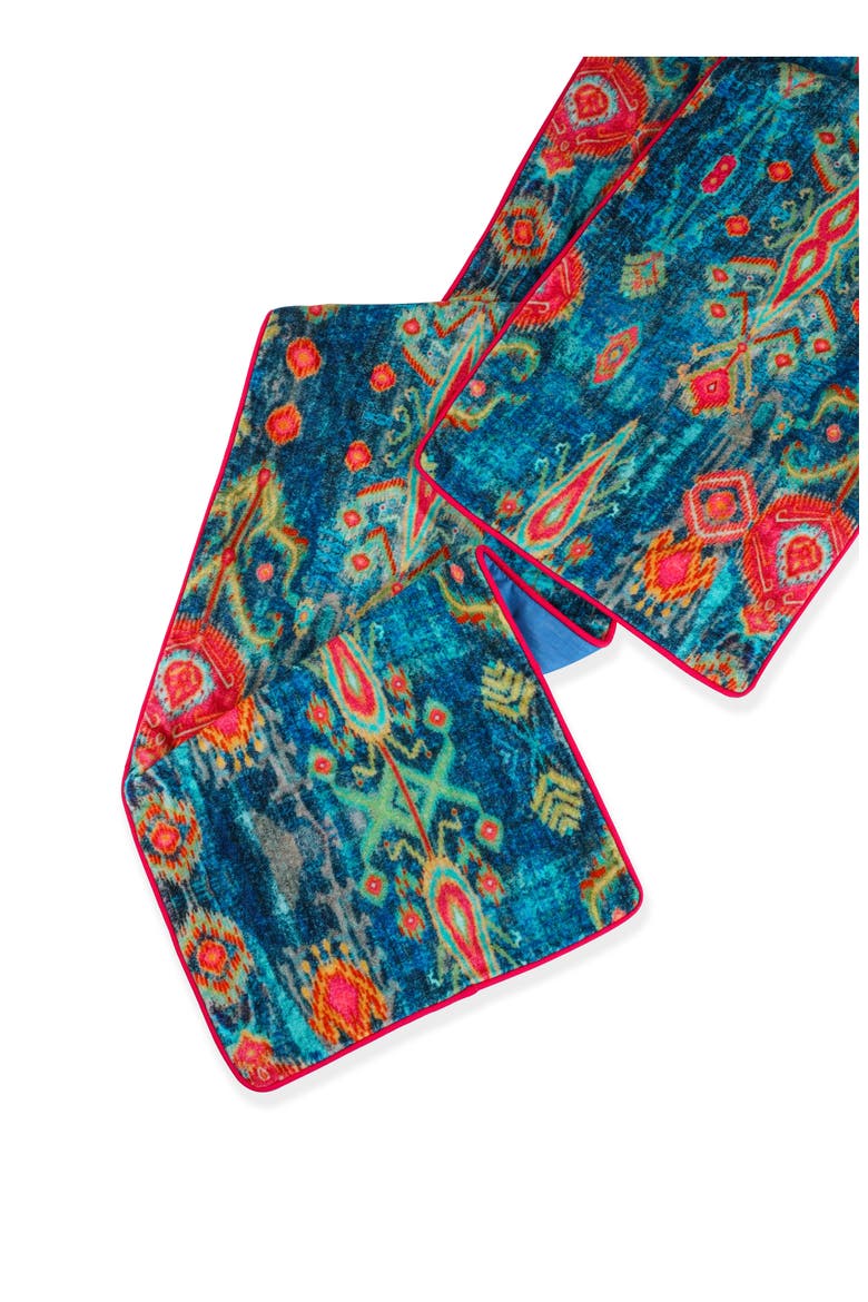 Print Velvet Table Runner, Main, color, BLUE