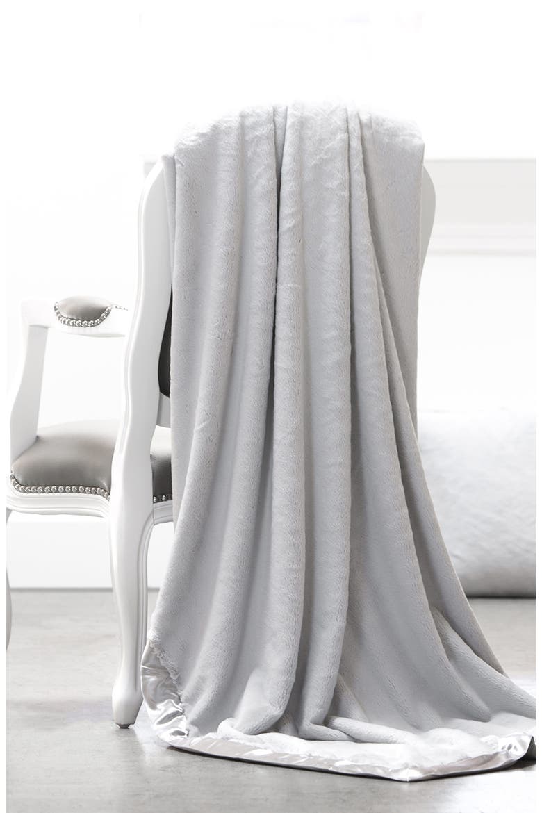 Giraffe at Home Luxe™ Faux Fur Throw, Alternate, color, SILVER