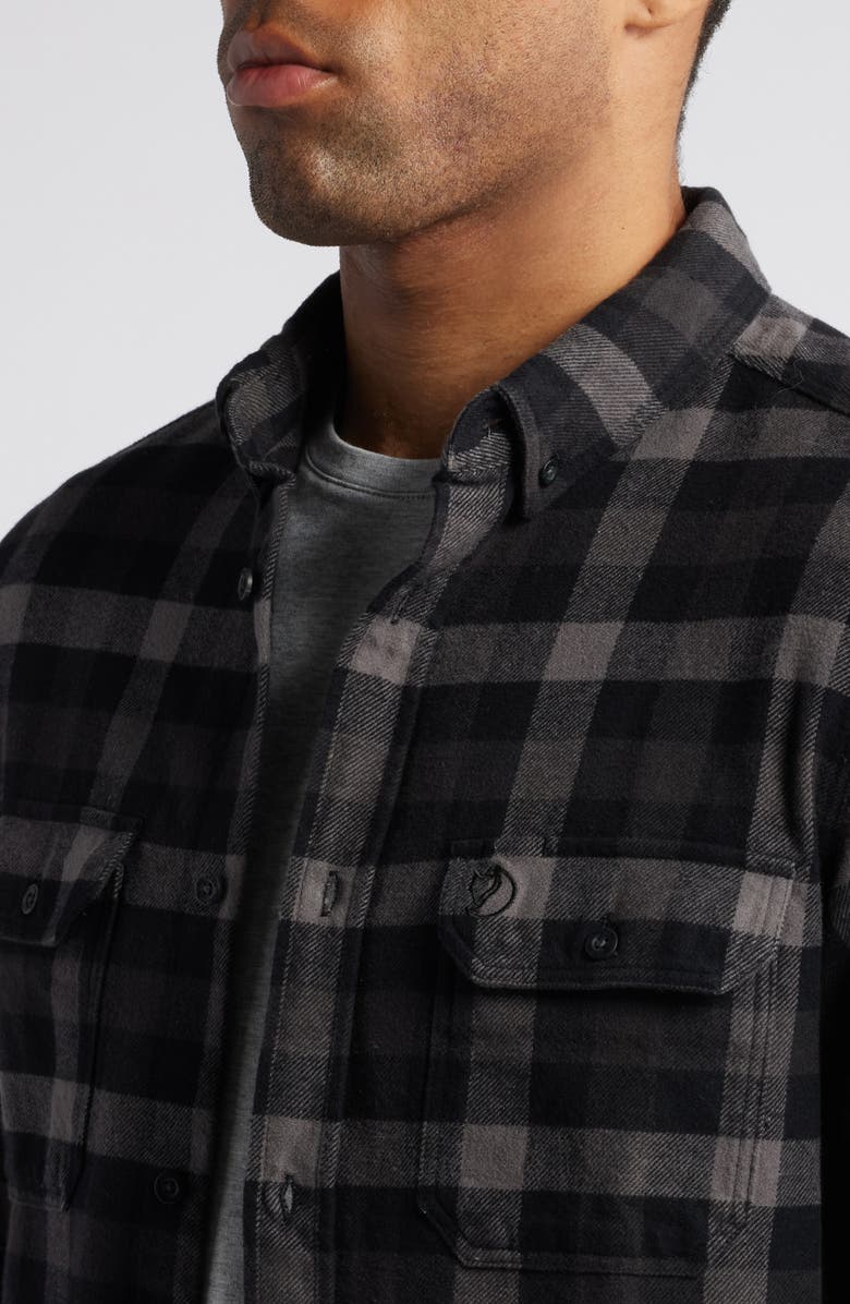 Fjällräven Skog Trim Fit Plaid Cotton Flannel Button-Down Shirt, Alternate, color, Black-Grey