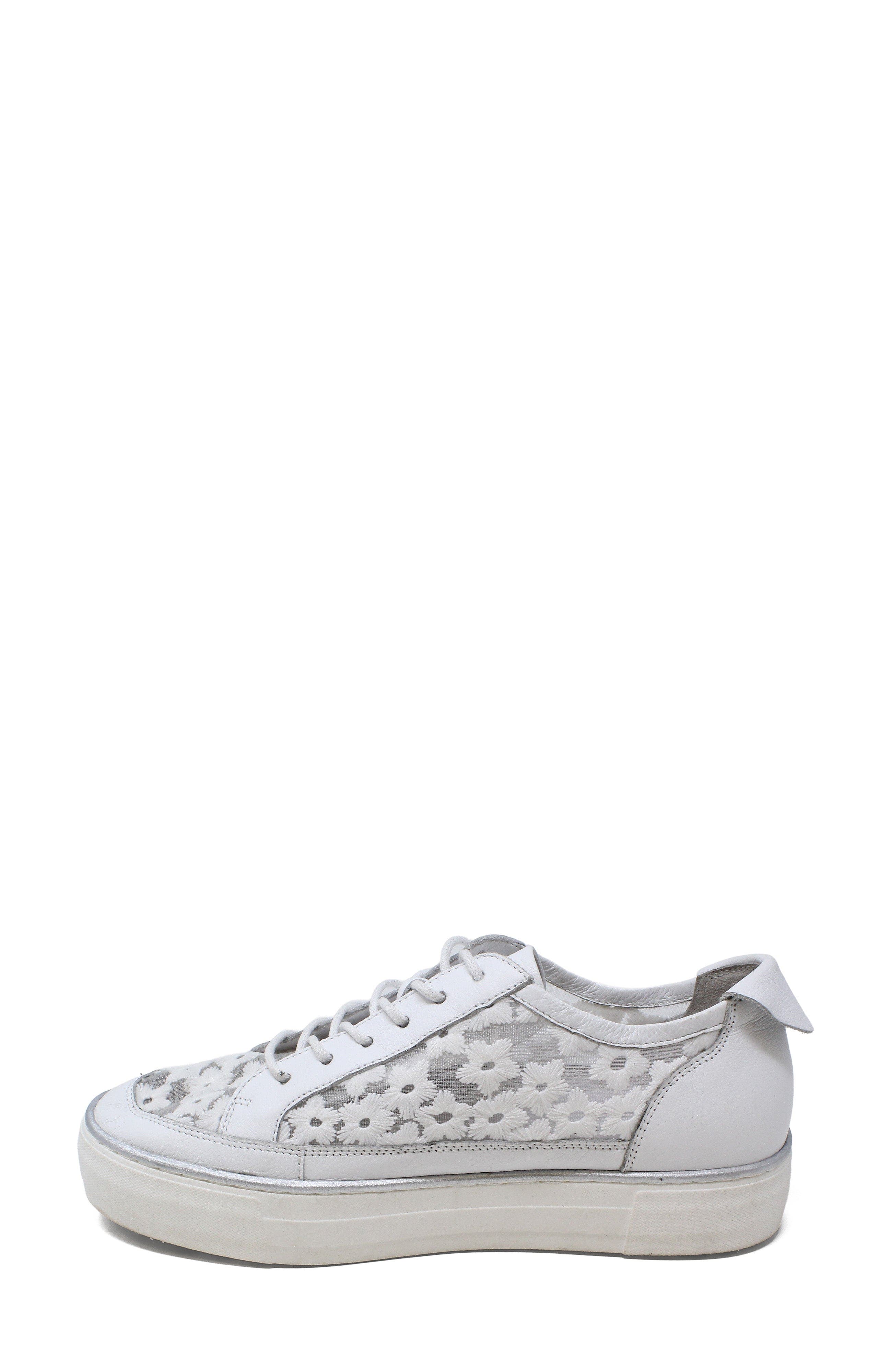 Faders Breathable Mesh Sneaker, Alternate, color, WHITE-WHITE LEATHER FLOWERS