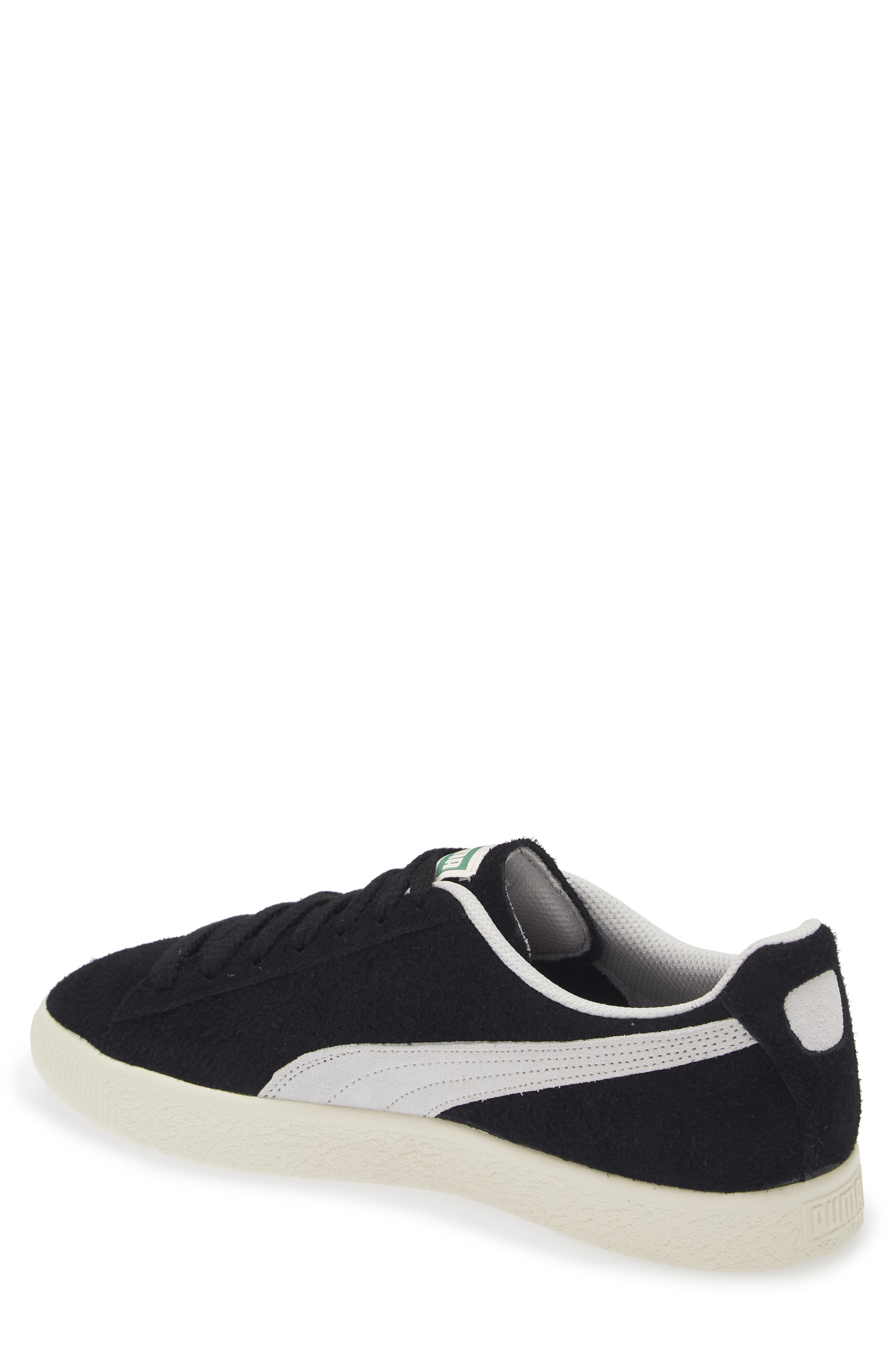 PUMA Clyde Hairy Basketball Sneaker, Alternate, color, 