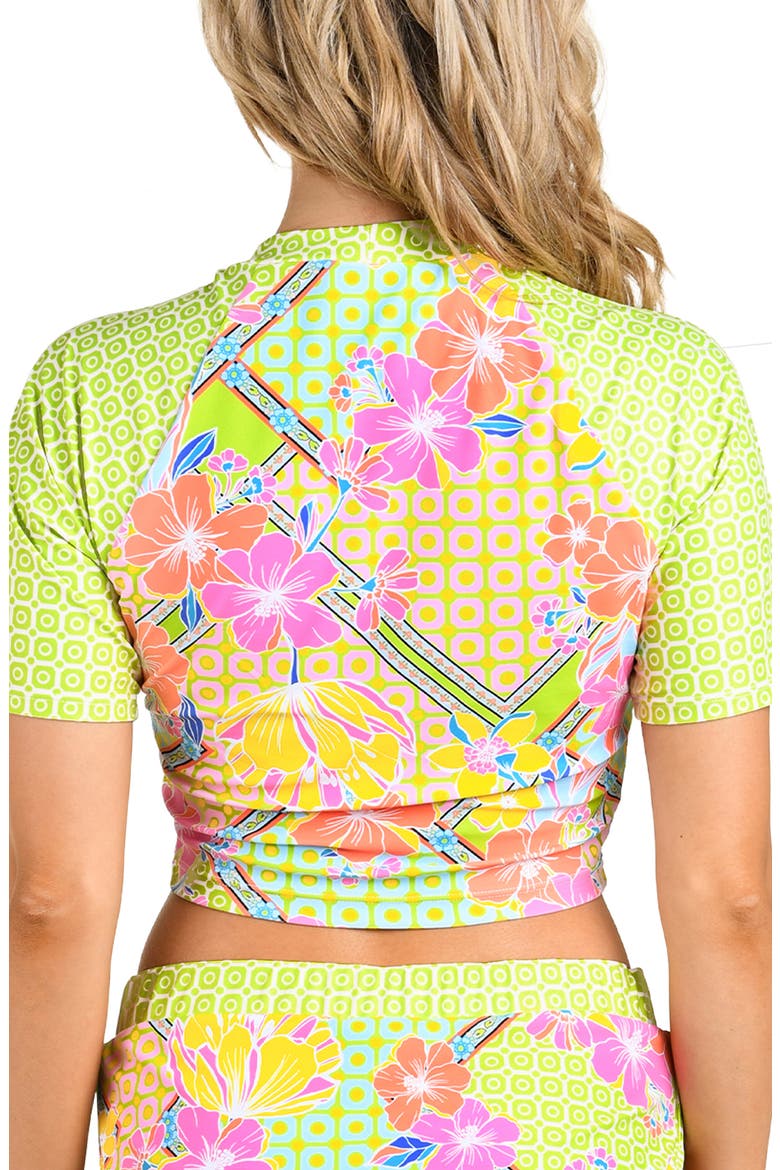 Across Short Sleeve Crop Rashguard, Alternate, color, GREEN MULTI
