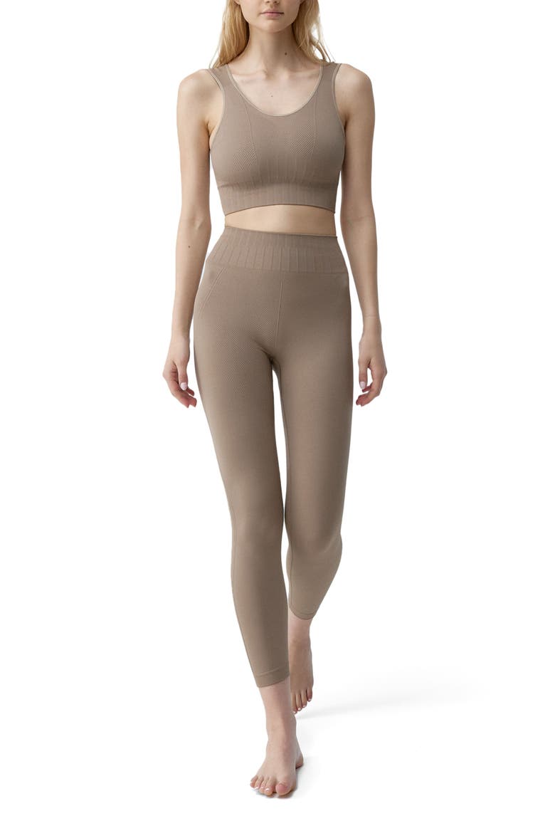 Annapurna Medium-Support Seamless Sports Top, Alternate, color, Taupe