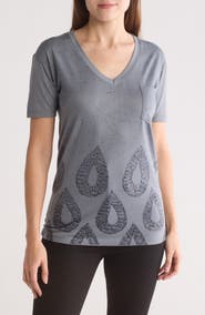 GO COUTURE Deep V-Neck Boyfriend T-Shirt