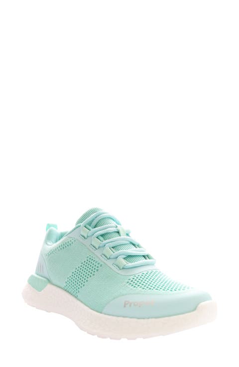 B10 Usher Sneaker (Women)