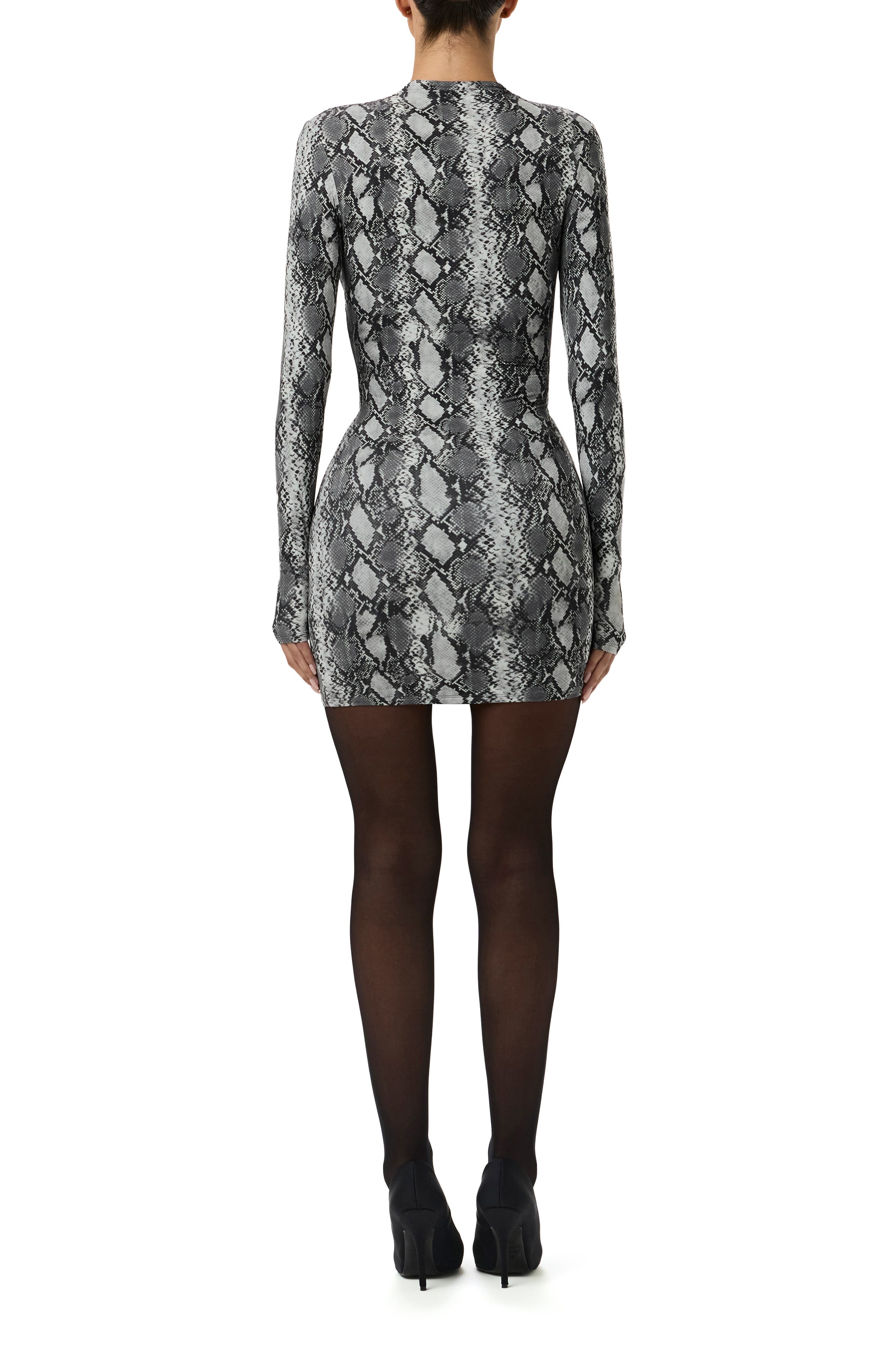 long sleeve animal print bodycon dress SHEIN Clasi Plus Size Women Long Sleeve V-Neck Fitted Mid-Length Leopard  Print Bodycon Dress, Animal Print Dress For Autumn