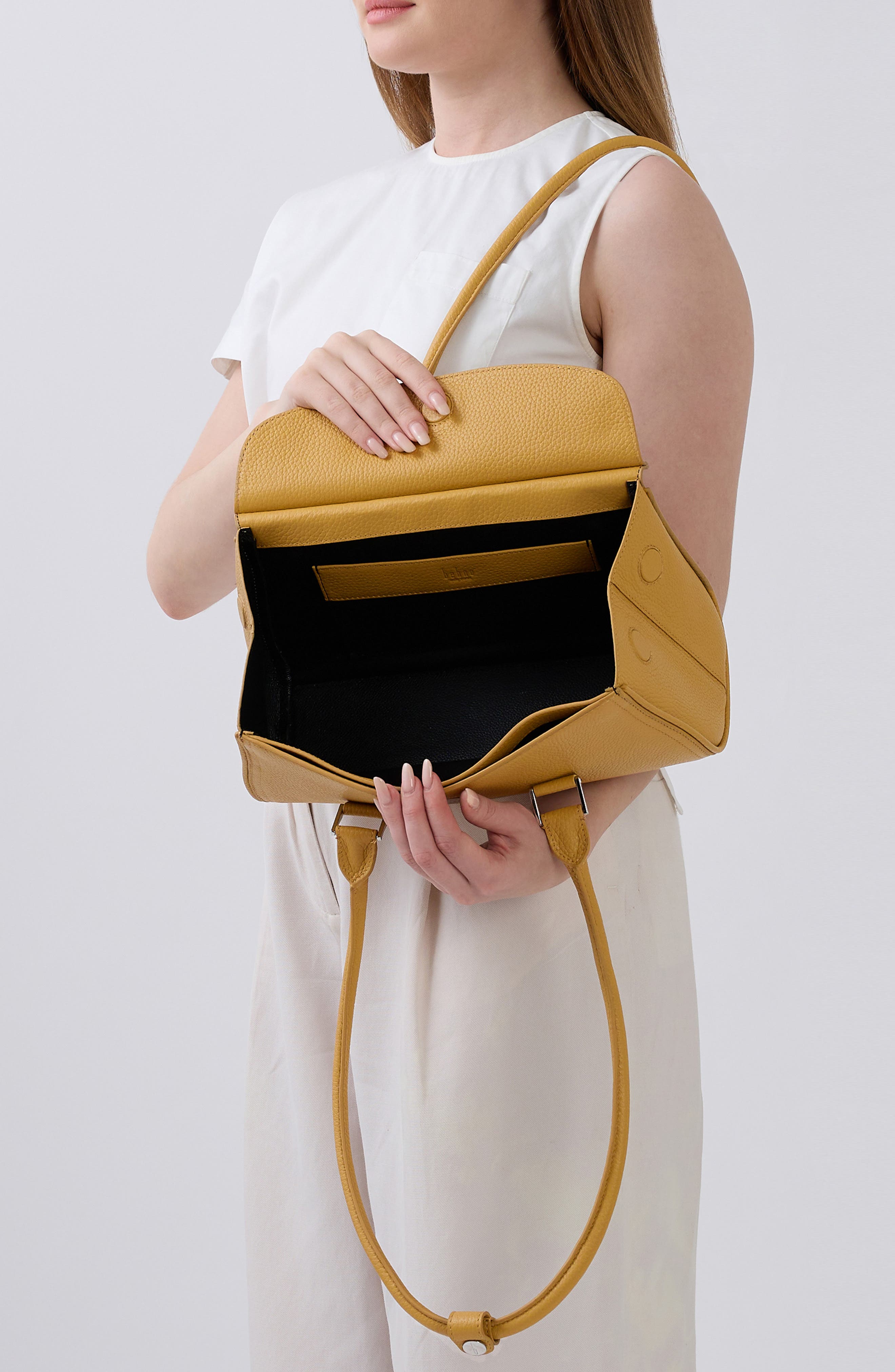 Coco Baguette Pebble Leather Shoulder Bag, Alternate, color, BISQUE