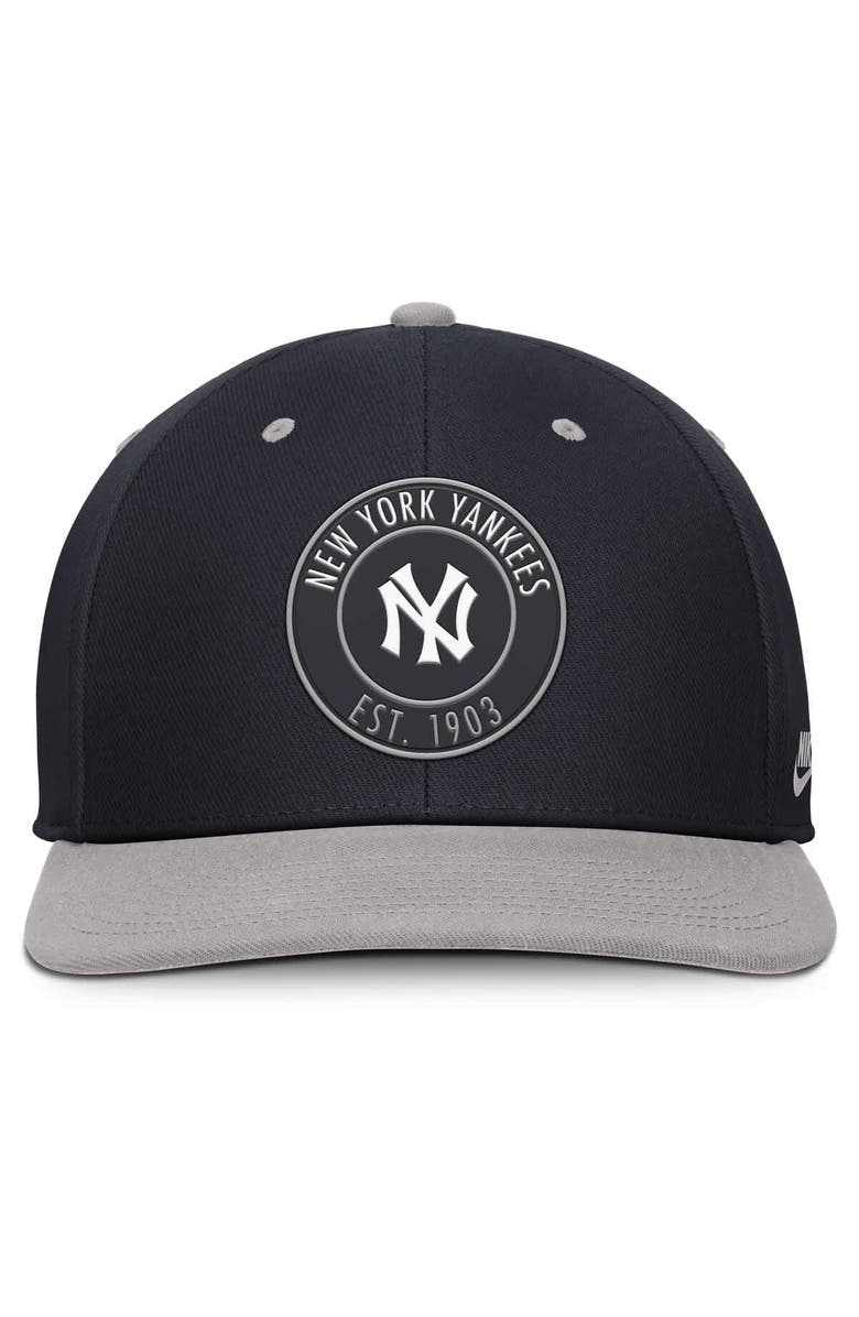 Nike Men's Nike Navy/Gray New York Yankees Cooperstown Collection Pro Dri-FIT Snapback Hat, Alternate, color, Navy