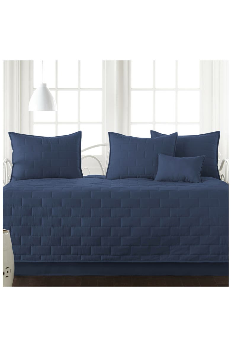 Daybed Brickyard Quilt Set, Alternate, color, DARK BLUE