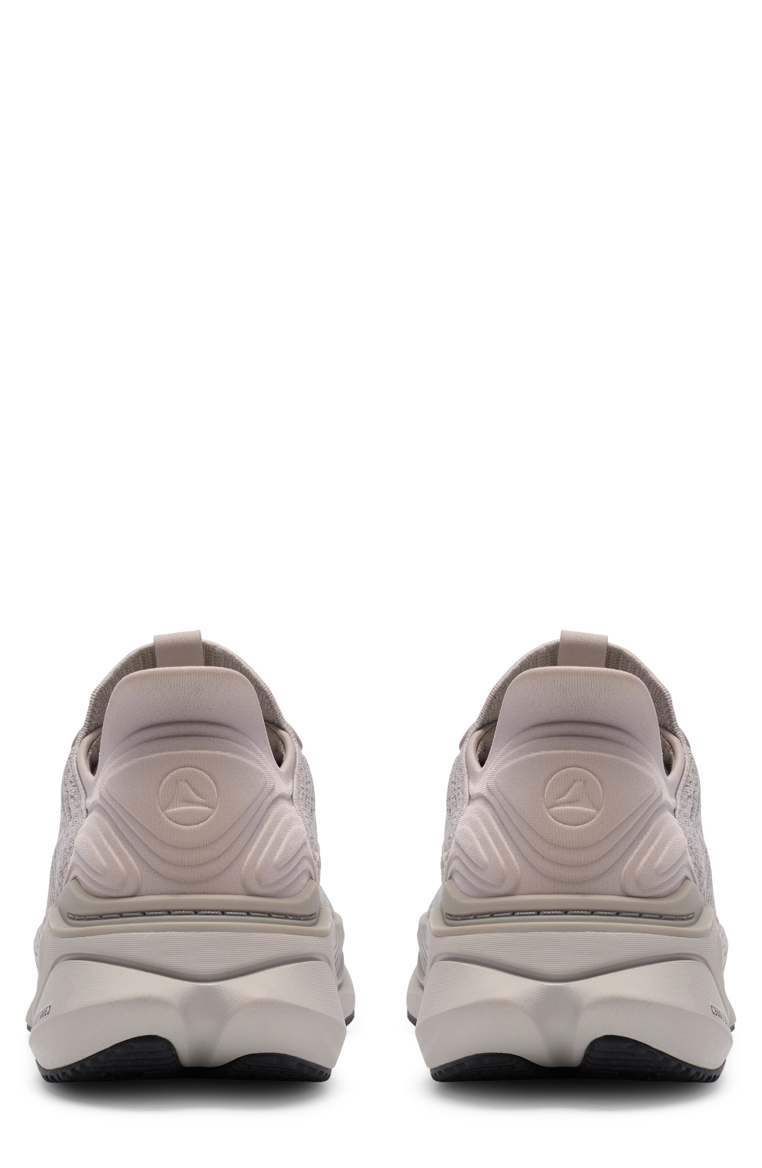 Clarks<sup>®</sup> Pace Rise Sneaker, Alternate, color, Light Grey