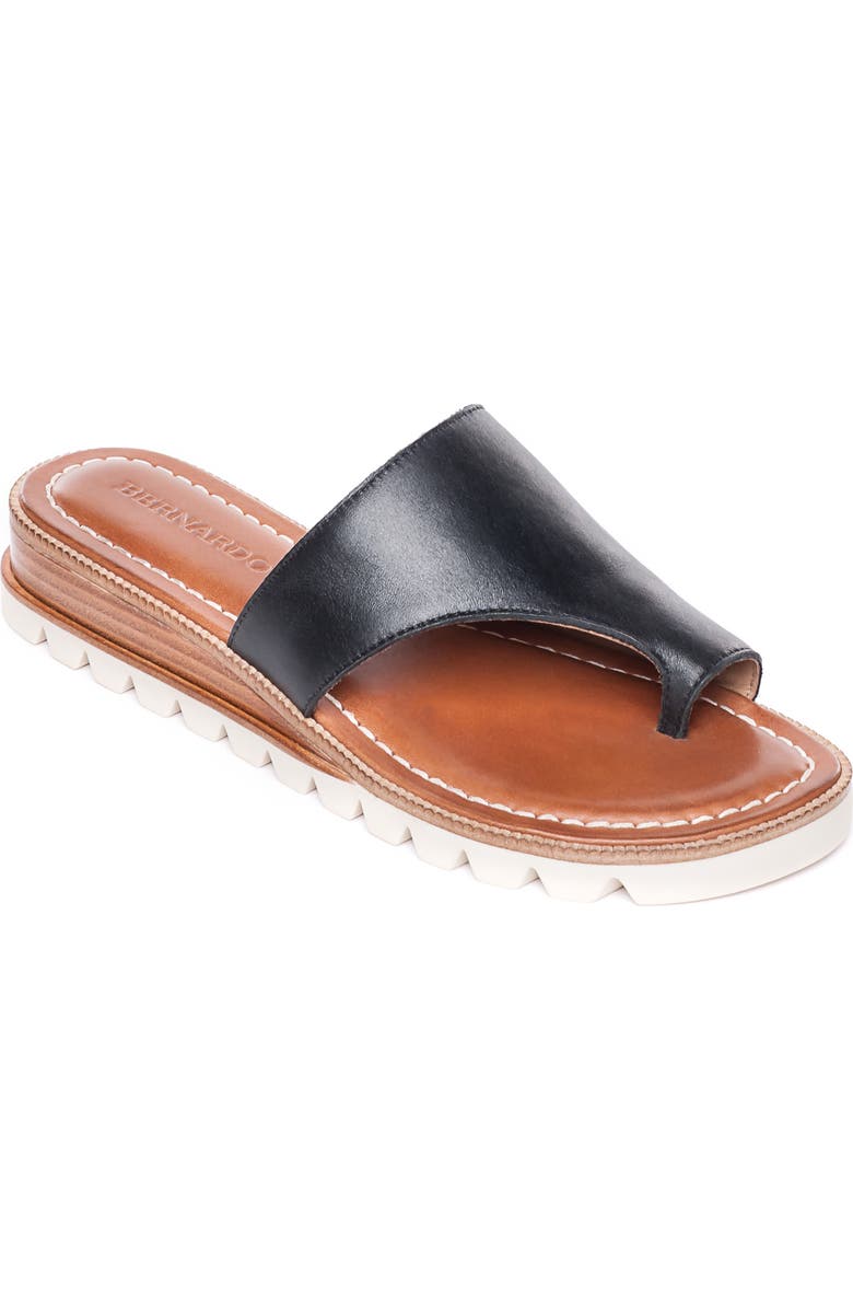 Bernardo Footwear Bernardo Jessi Wedge Sandal, Main, color,