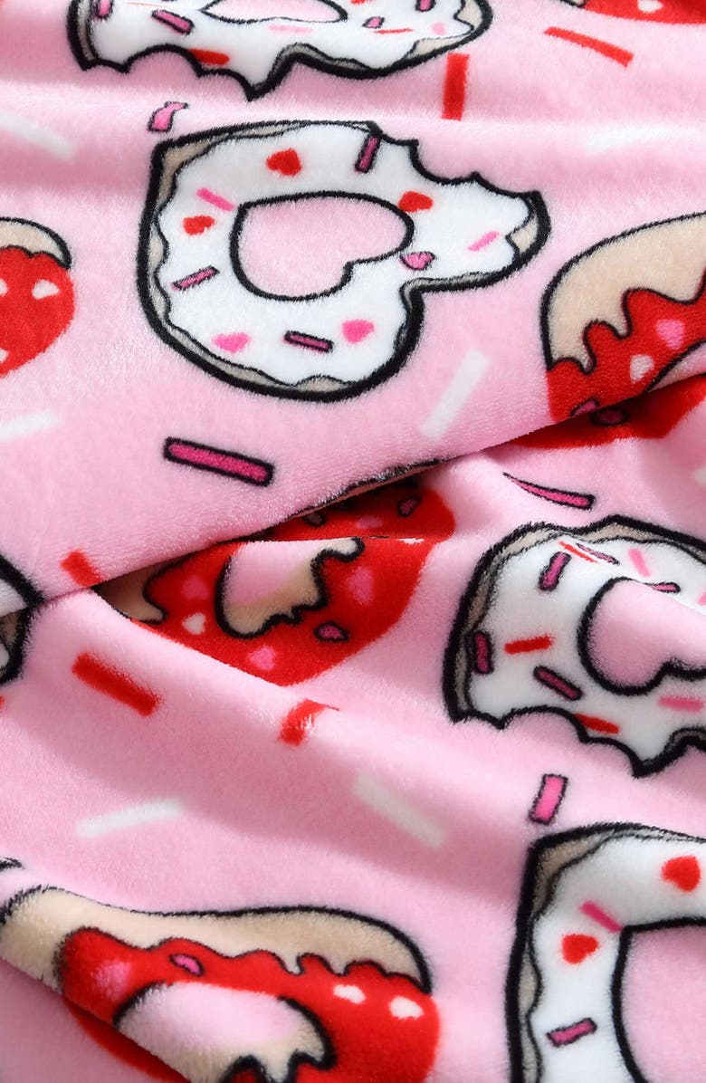 Betsey Johnson Donut Hearts Throw Blanket, Alternate, color, Pink