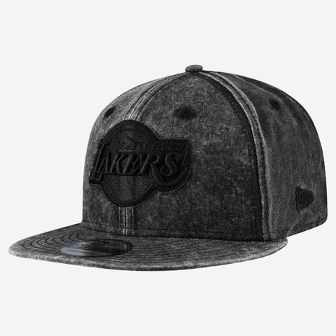 Men's New Era  Black Los Angeles Lakers Washed Tonal 9FIFTY Snapback Hat