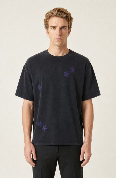 Relaxed Fit Floral Embroidered Crewneck T Shirt with Washed Finish