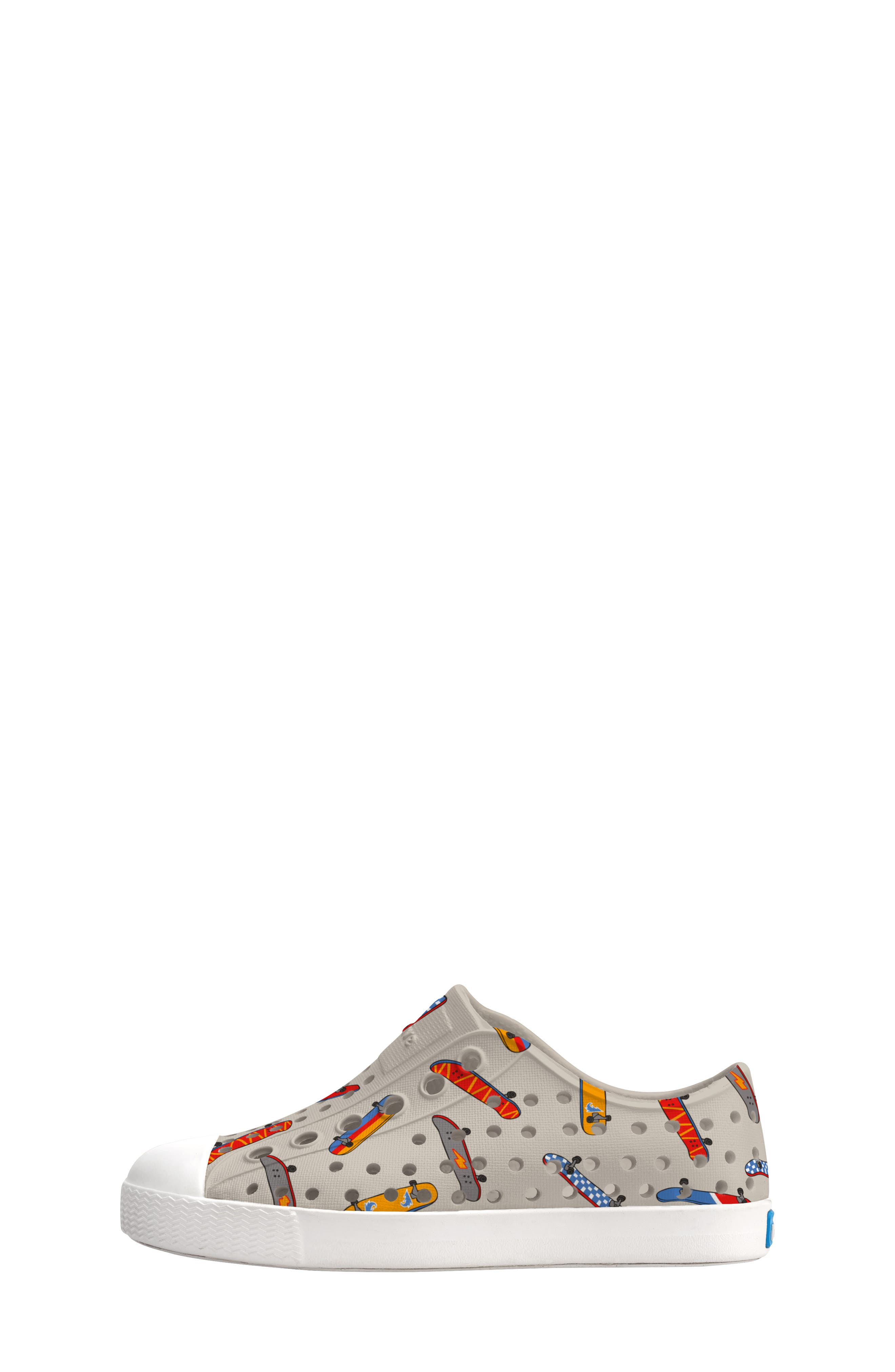 Jefferson Water Friendly Perforated Slip-On, Alternate, color, GRY/ SHLL WHT/ SKATEBRDS