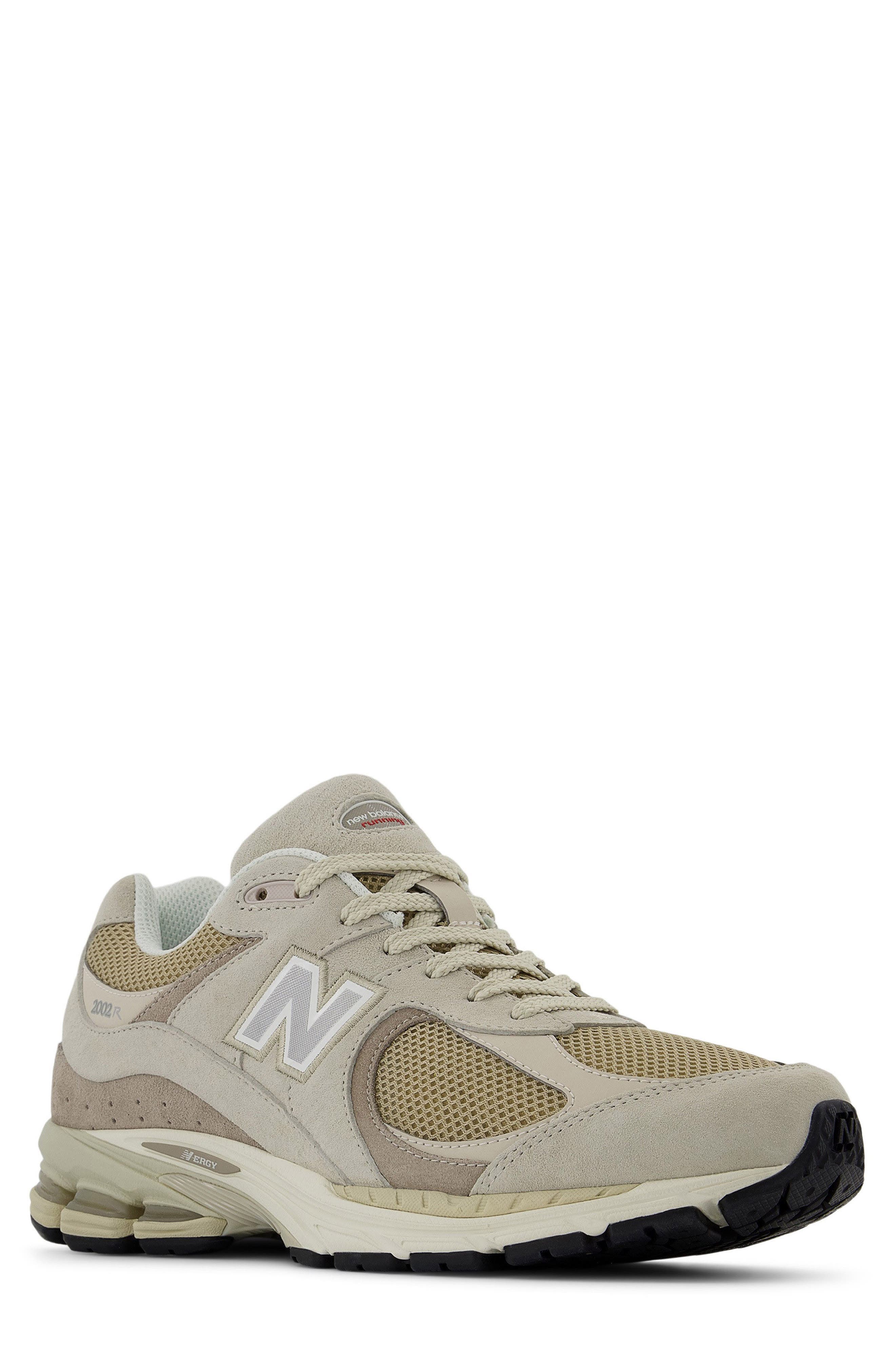 New Balance Gender Inclusive 2002R Sneaker