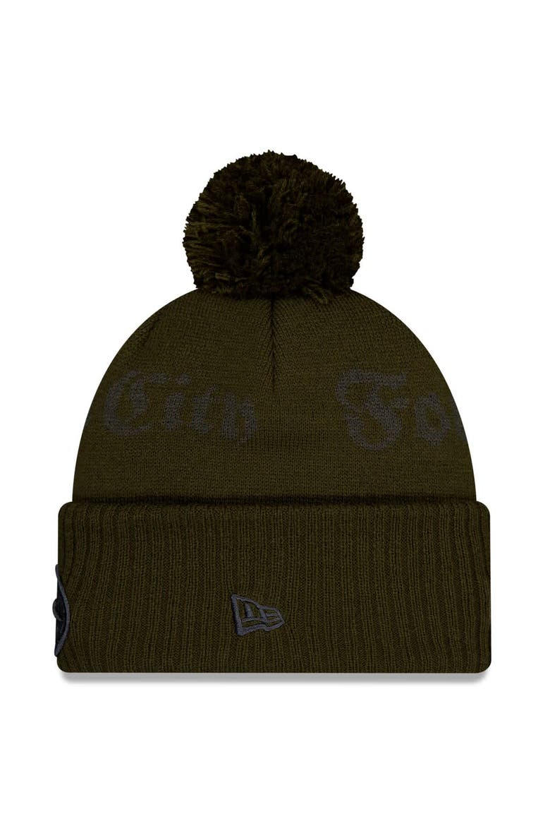 Men's New Era  Gotham Green New York Jets 2025 Rivalries Collection Sideline Cuffed Knit Hat with Pom, Alternate, color, Dark Green