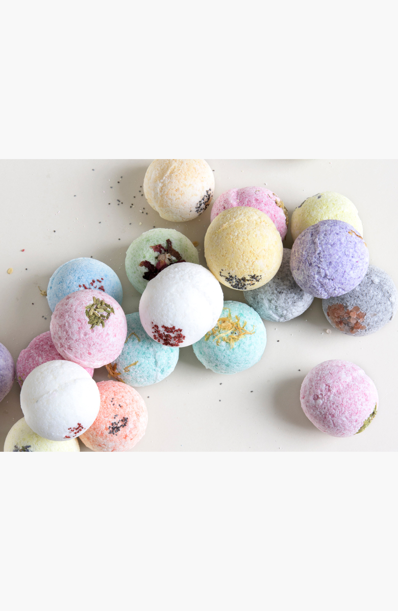 Lizush 12 Assorted Bath Bombs Gift Box, Alternate, color, Assorted Colors