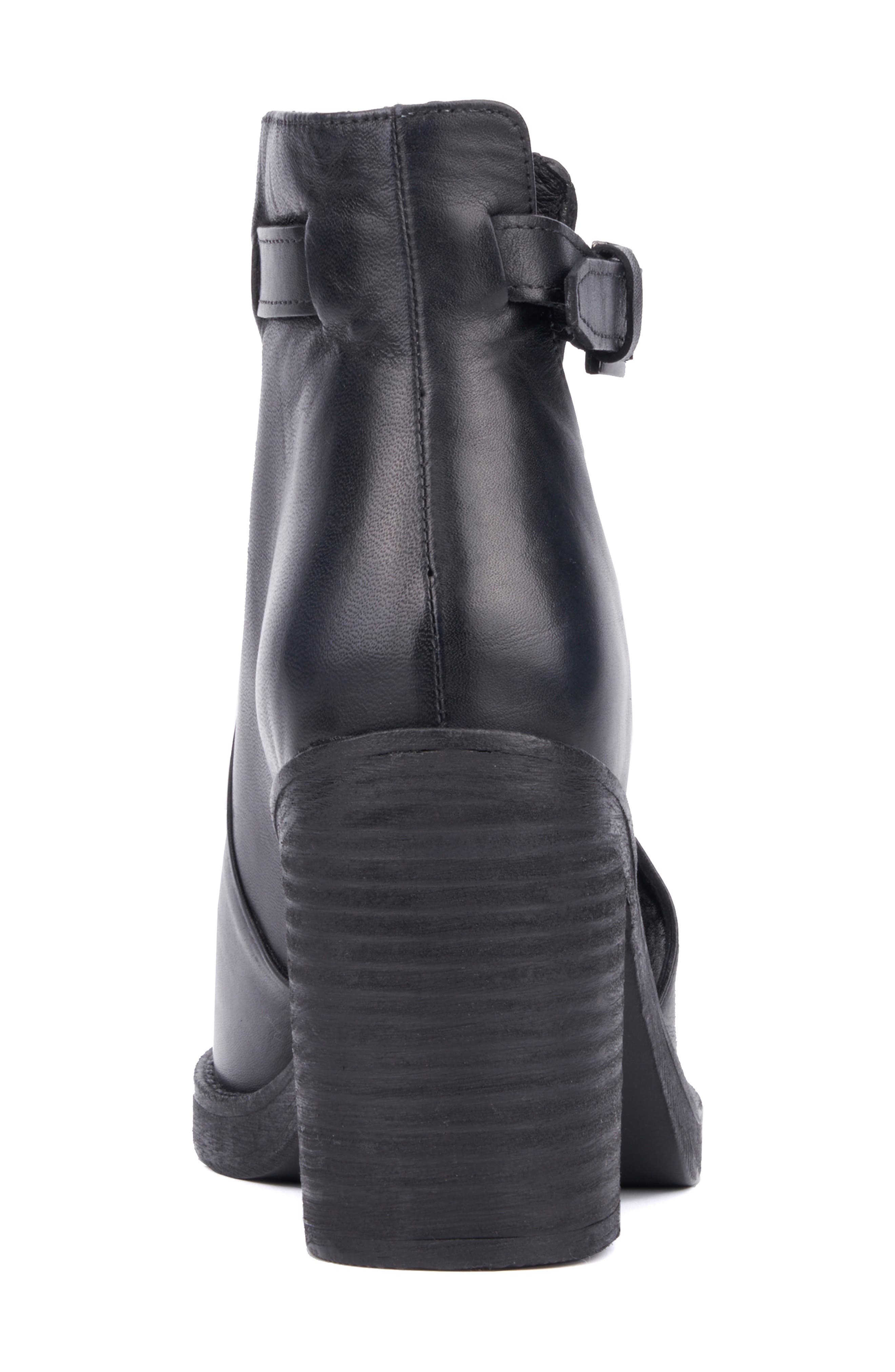 VINTAGE FOUNDRY Laverne Block Heel Sandal, Alternate, color, Black