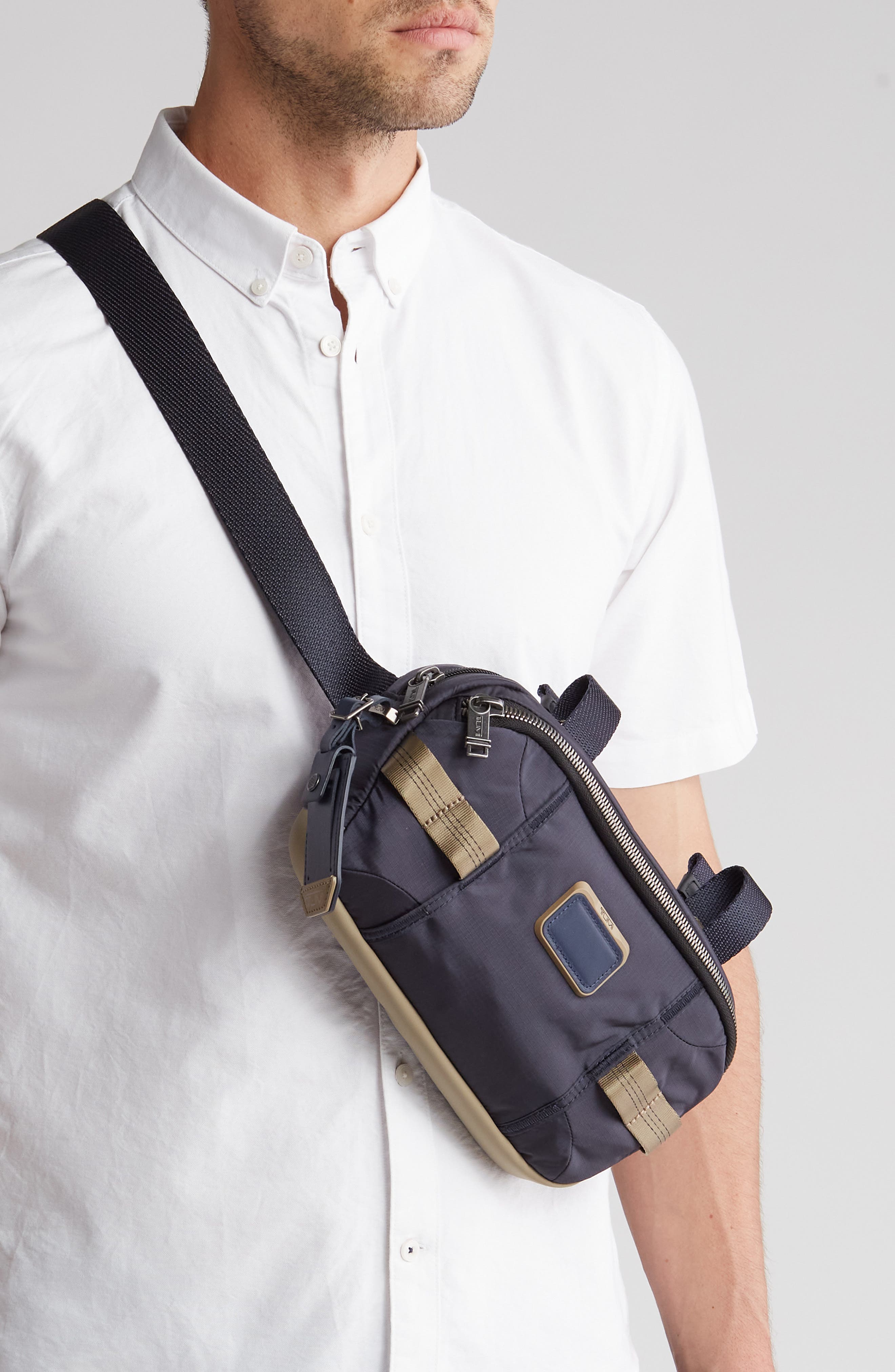 セール TUMI Alpha Bravo Peyton Peyton Bike Sling | Tumi US