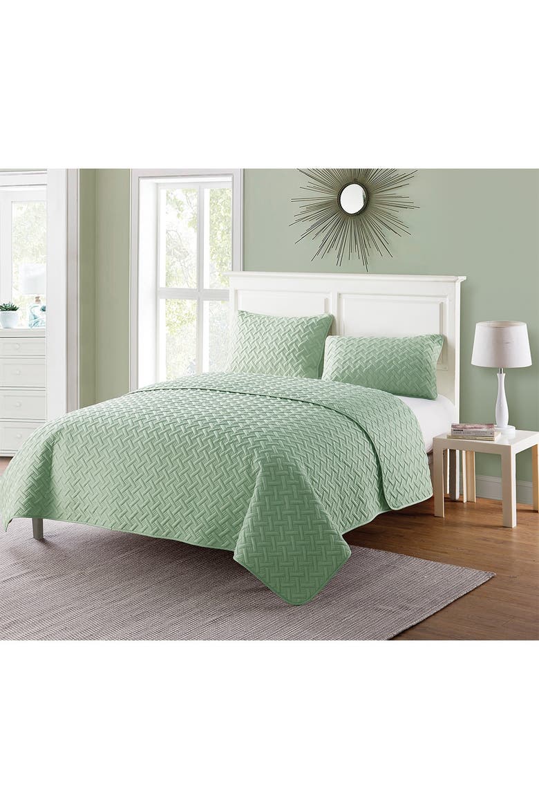 Nina Embossed Basketweave Quilt Set - Full/Queen, Alternate, color, GRN