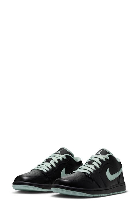 Air Jordan 1 Low Basketball Sneaker