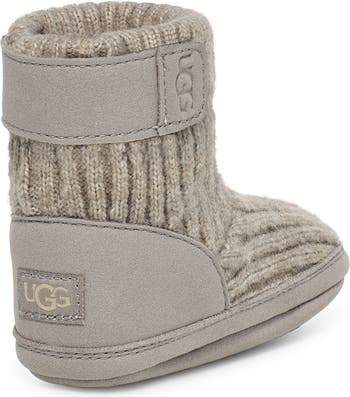 Skyler Bootie & Beanie Set