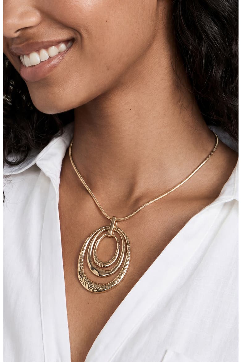 Large Oval Pendant Necklace, Alternate, color, GOLD