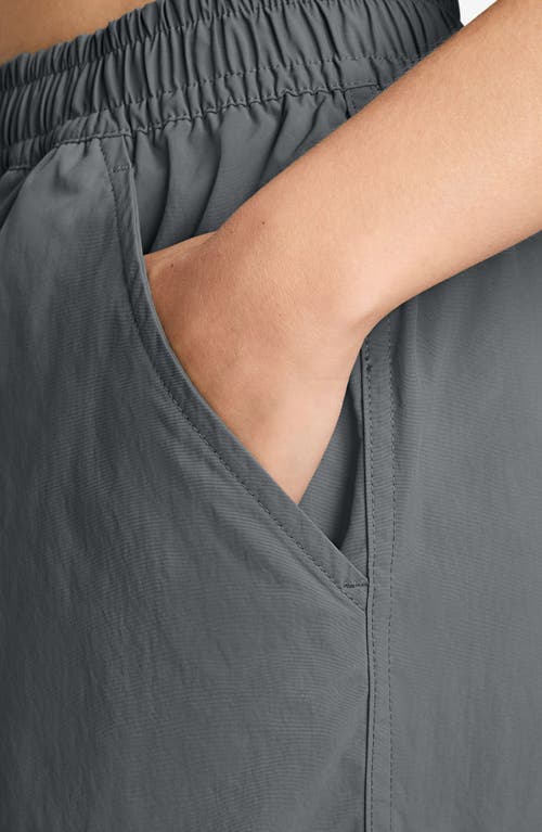Jordan Chicago Parachute Pants In Gray