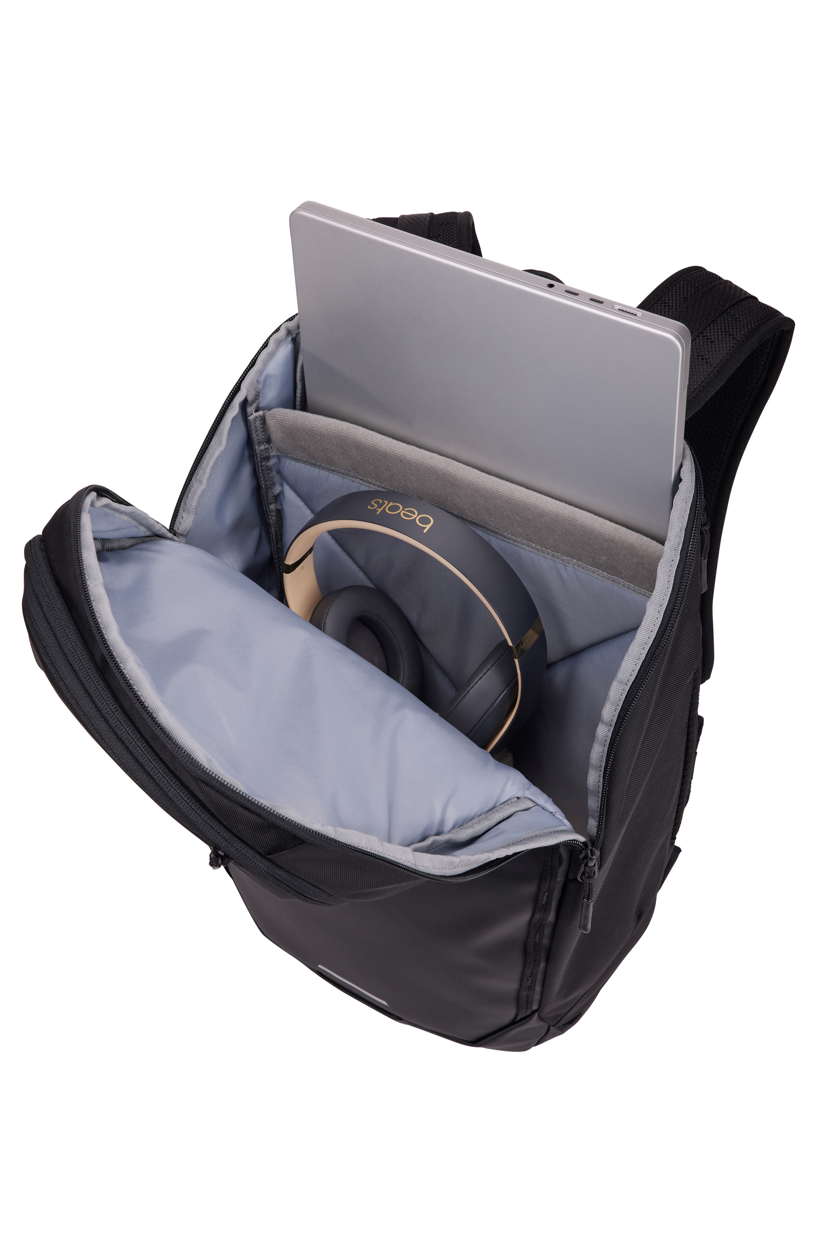 Thule Chasm 26-Liter Backpack, Alternate, color, Black