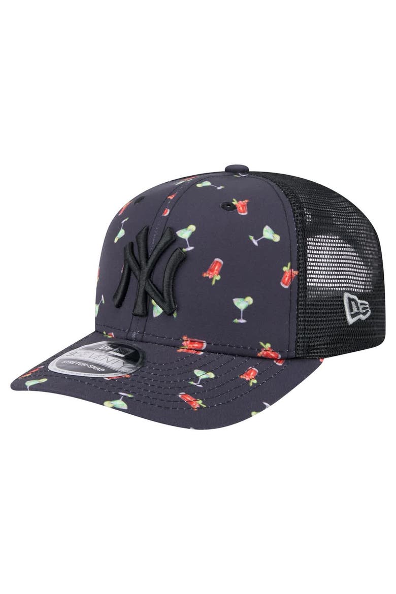 Men's New Era Black New York Yankees Adventure Drinks Pattern 9SEVENTY Stretch-Snap Hat, Main, color, Navy