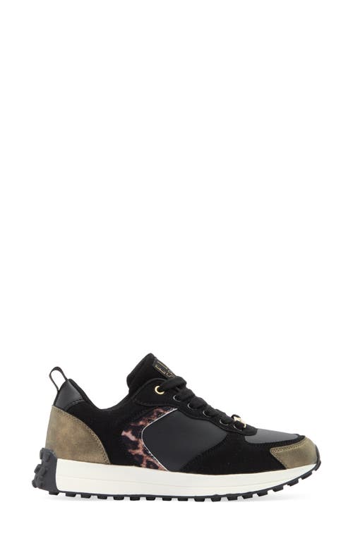 Elle Bastille Sneaker