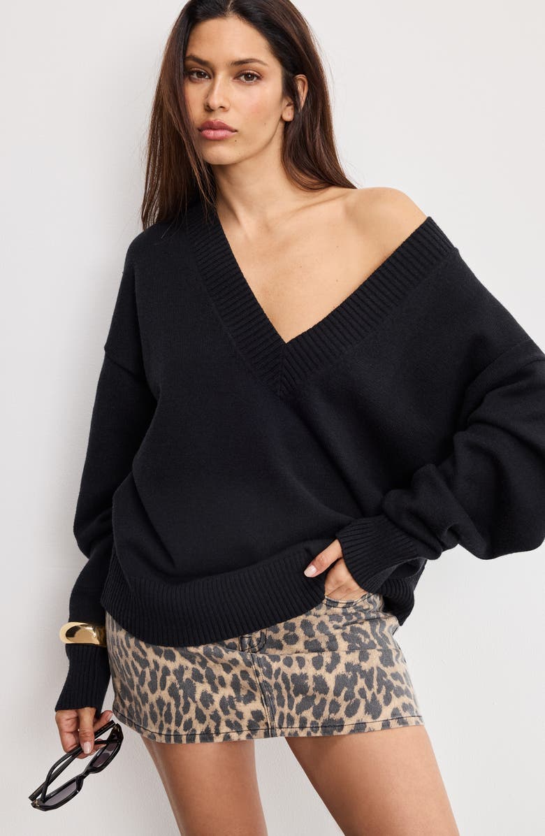 Good American Oversize V-Neck Sweater, Alternate, color, Black001