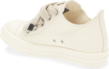 Jumbolace Low Top Sneaker