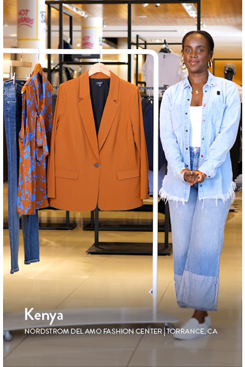 One-Button Blazer video