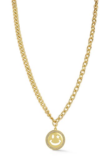 Chloe & Madison Chloe And Madison Smiley® Pendant Necklace In Gold