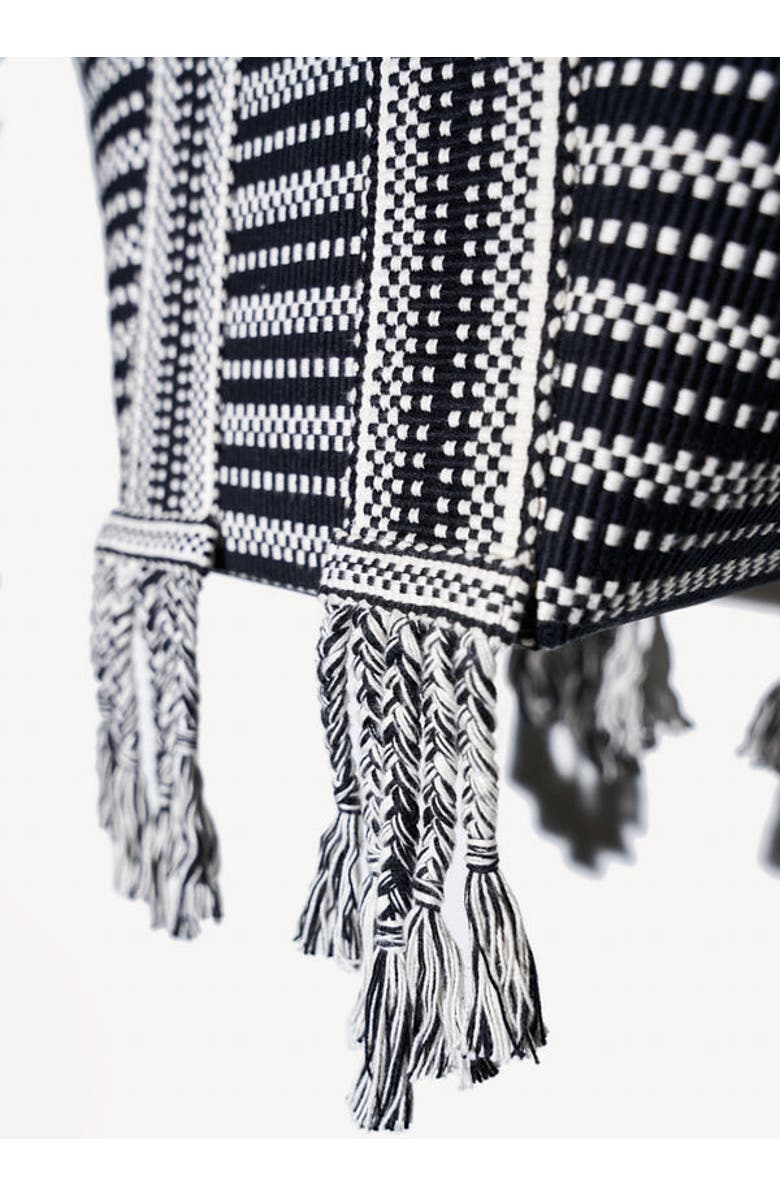 Amambaih Chulo large, Alternate, color, Ivory-Black