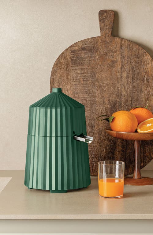 Alessi Plissé Citrus Squeezer In Green